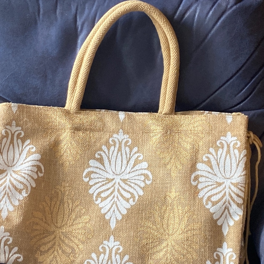 Burlap bag w/white & gold designs